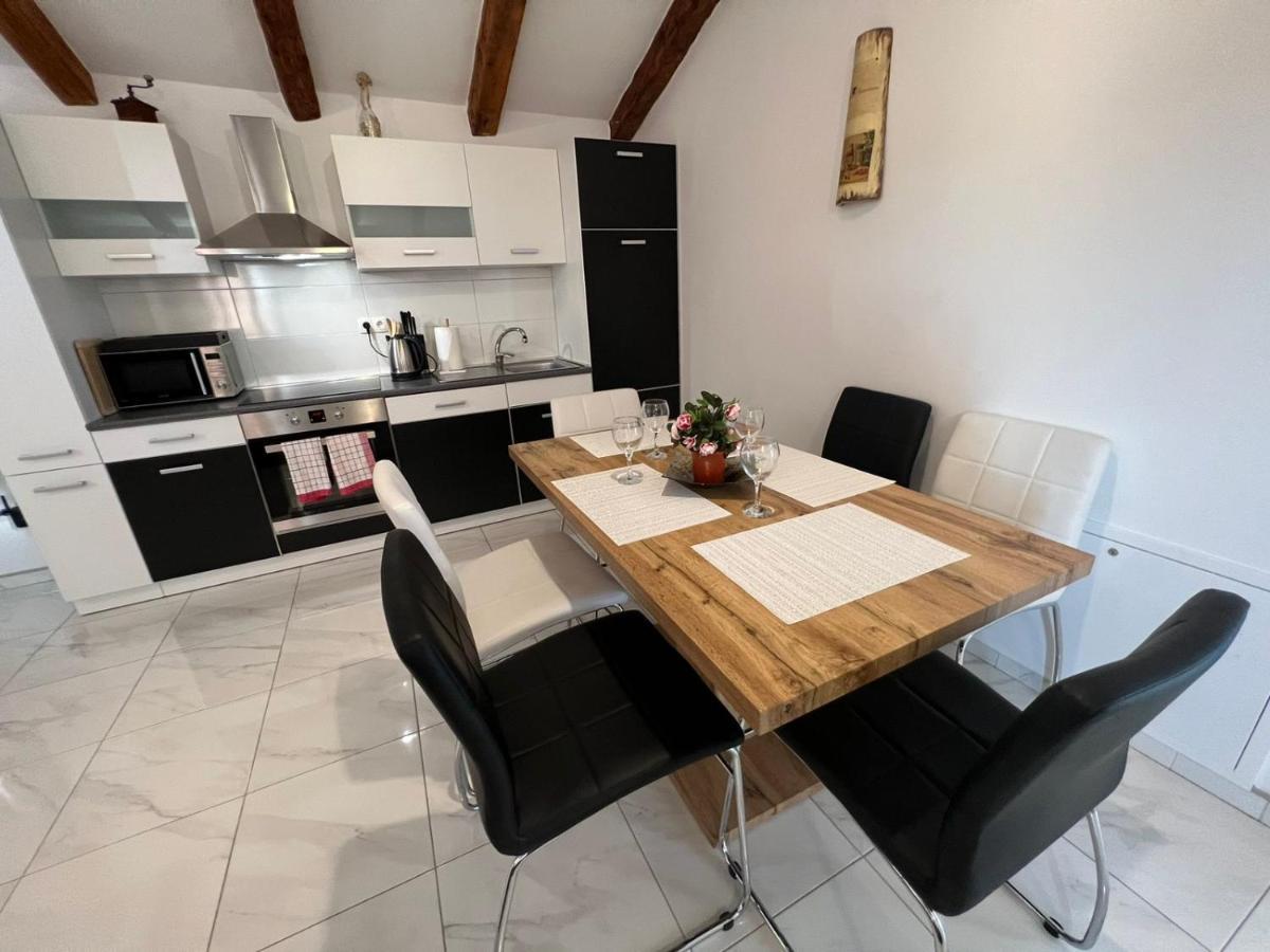 Apartman Lorena Lakmartin 外观 照片
